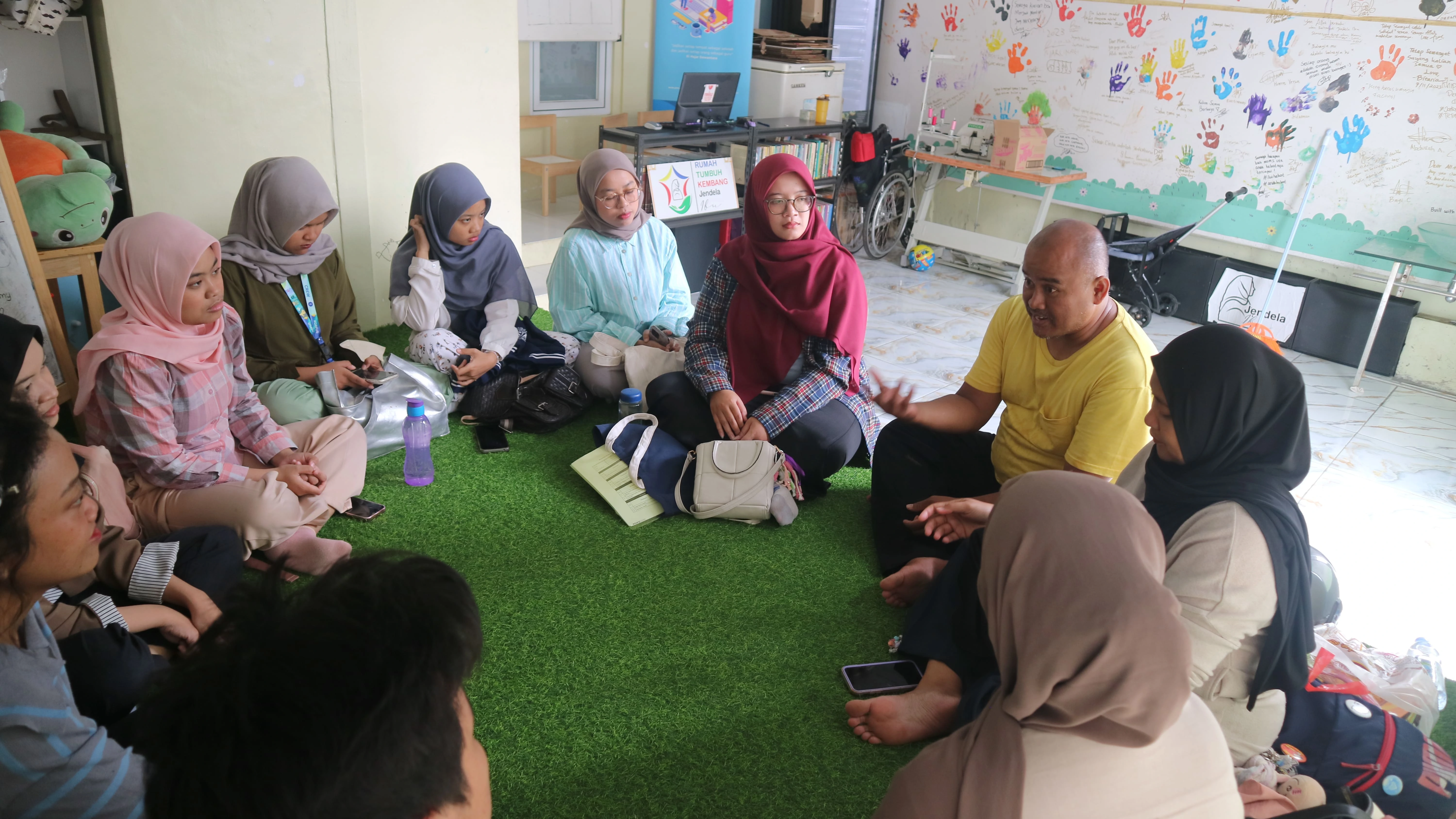 Yayasan Jendela Ibu Sambut Kunjungan Mahasiswa IPB dalam Upaya Penguatan Edukasi dan Inklusi